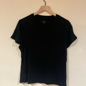 a new day Women’s Short Sleeve Crew Neck T-shirt in Black, Size Medium